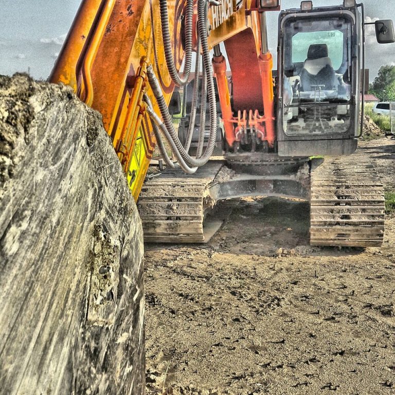 excavator-1434146_1280